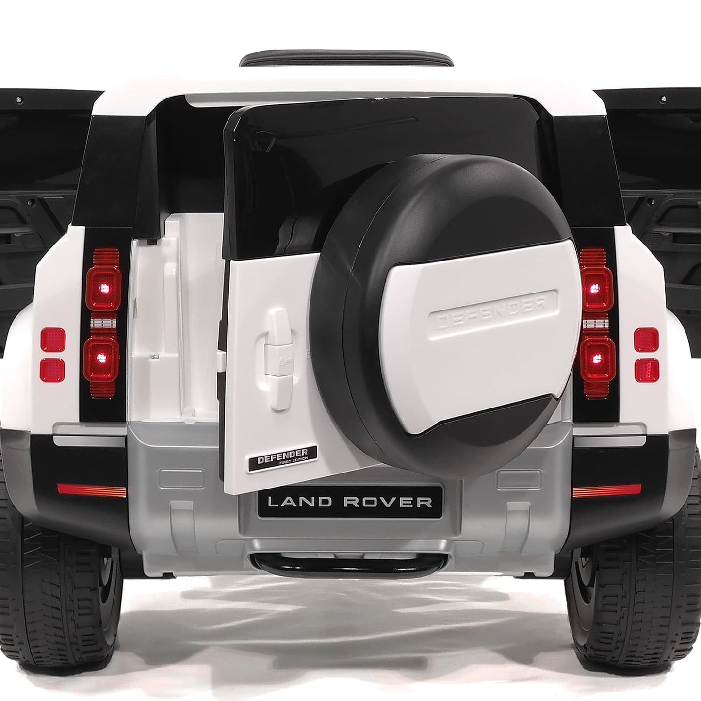 Land Rover Defender 12V Kids Ride-On Car with R/C Parental Remote | White